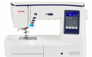 Janome Skyline S6 AE