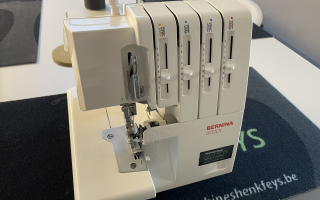 Bernina 800DL